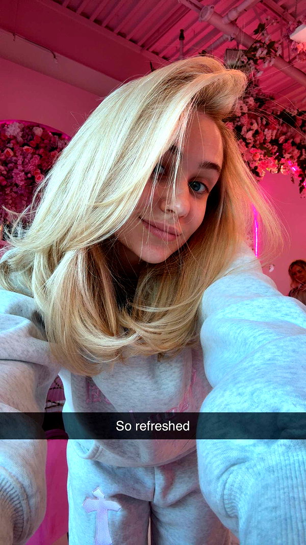 kayleedolisi snapchat image archive image