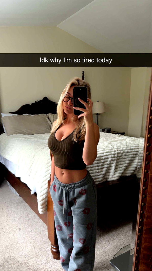kayleedolisi snapchat image archive image