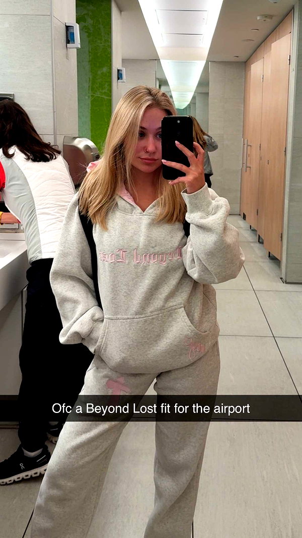 kayleedolisi snapchat image archive image