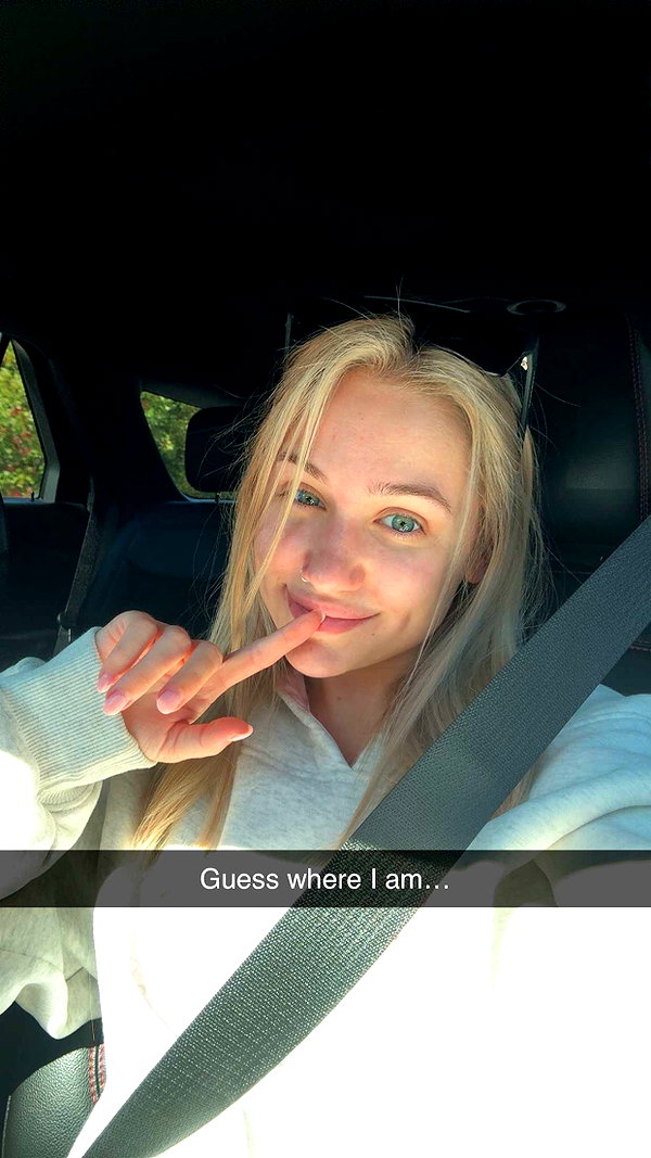kayleedolisi snapchat image archive image