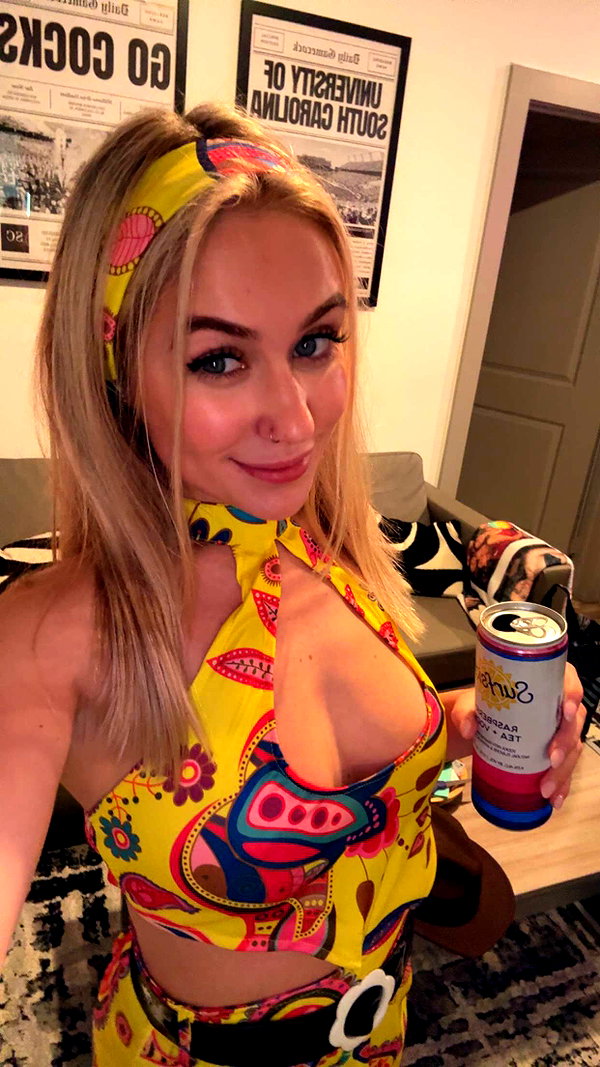 kayleedolisi snapchat image archive image