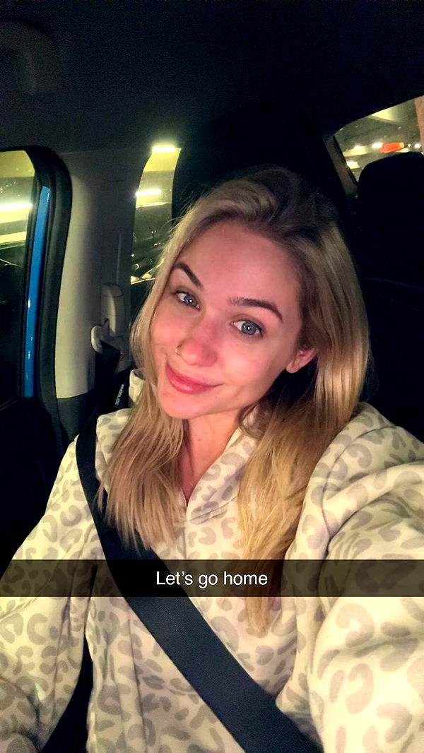 kayleedolisi image ~ Altpins