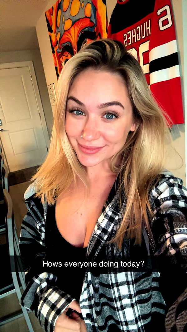 kayleedolisi image ~ Altpins