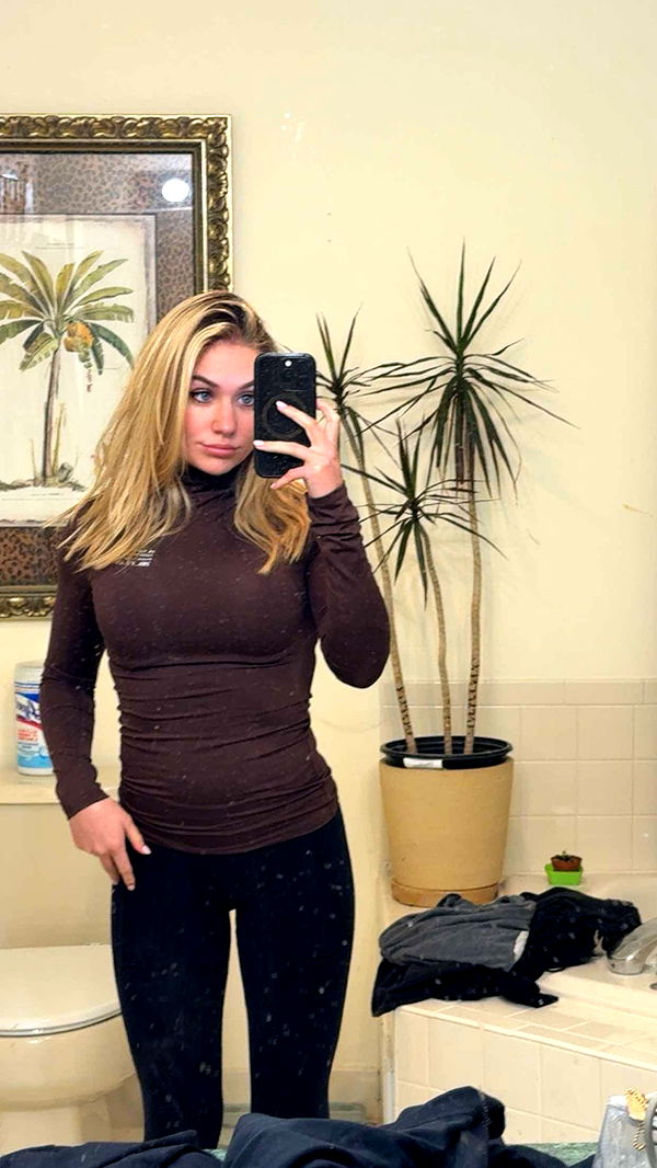 kayleedolisi image ~ Altpins