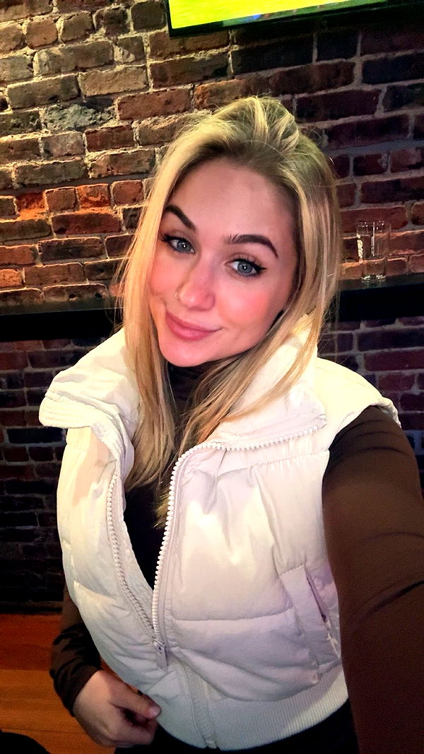 kayleedolisi image ~ Altpins