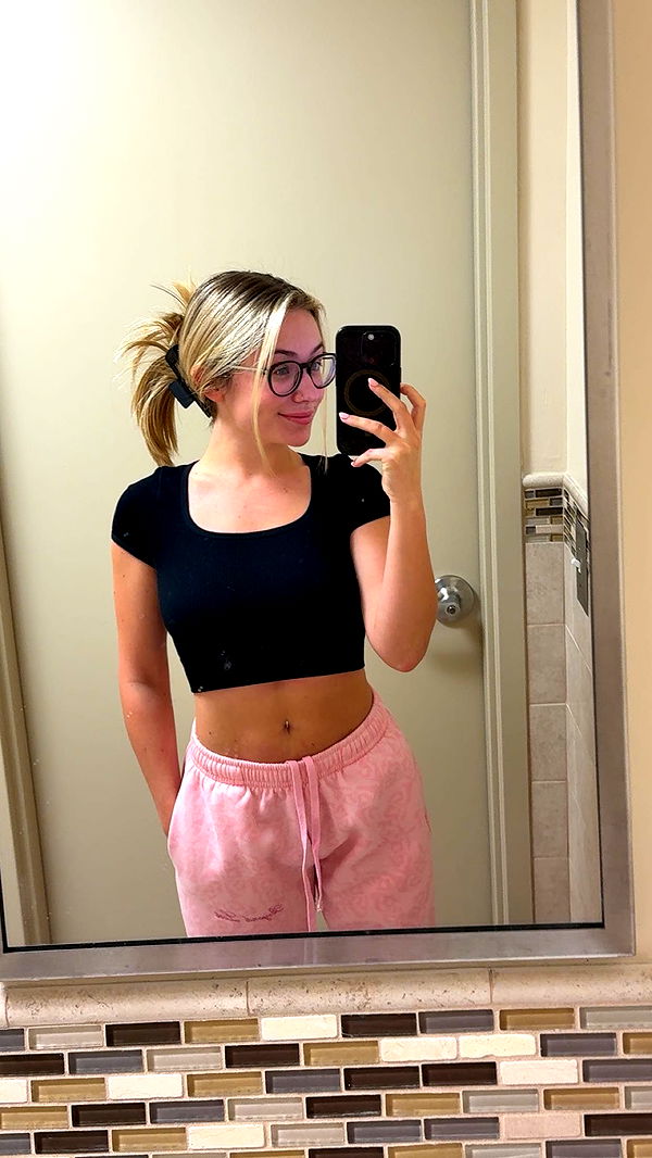 kayleedolisi image ~ Altpins