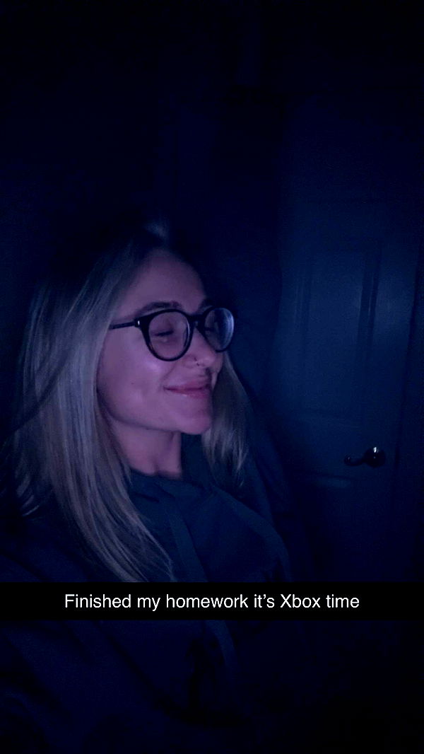 kayleedolisi image ~ Altpins