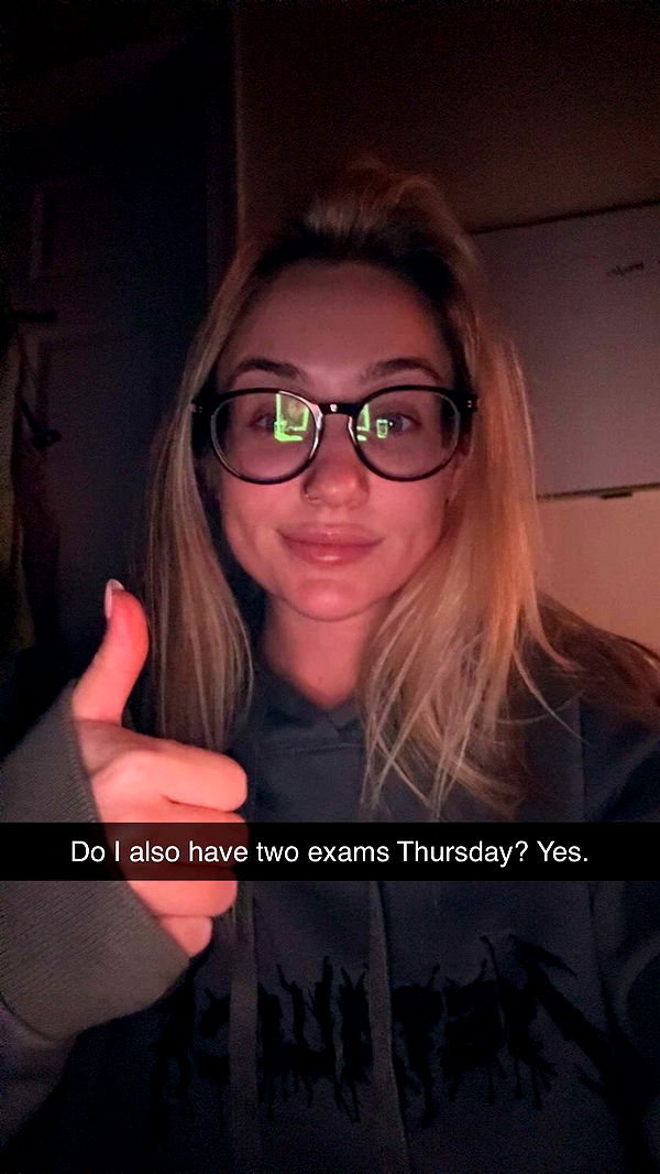 kayleedolisi image ~ Altpins