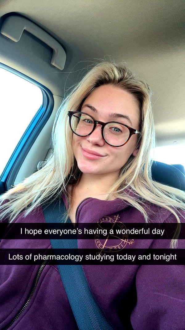 kayleedolisi snapchat image archive image