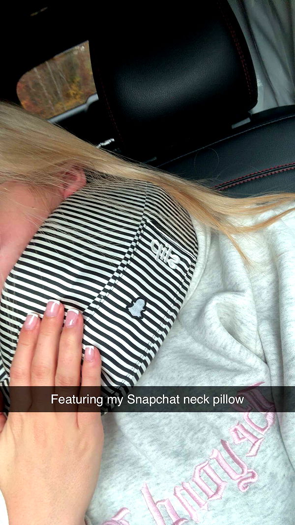 kayleedolisi image ~ Altpins