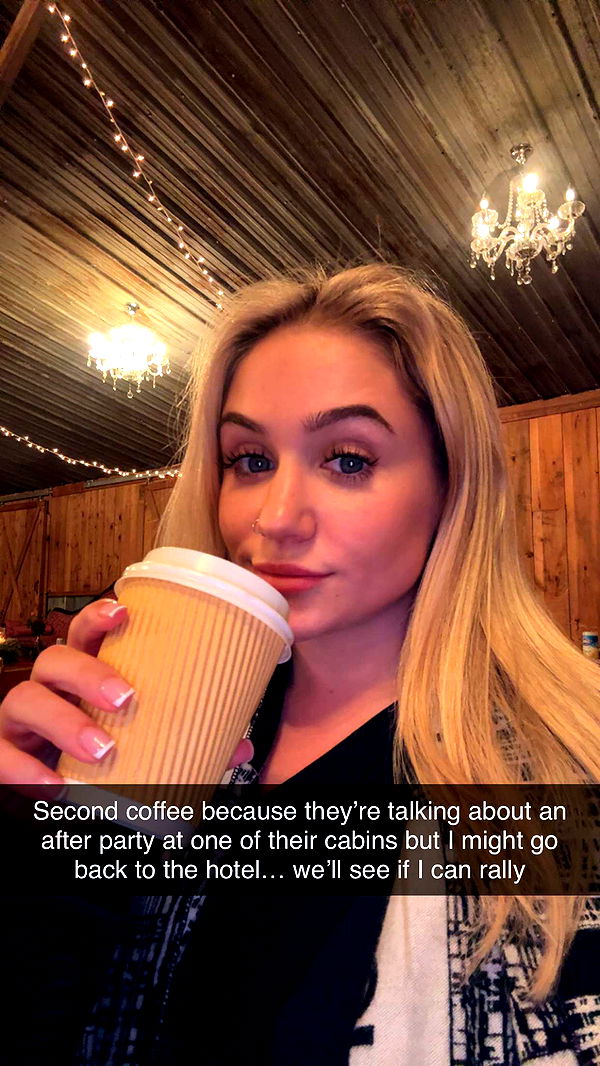 kayleedolisi image ~ Altpins