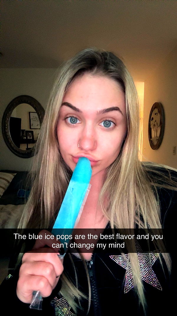 kayleedolisi image ~ Altpins