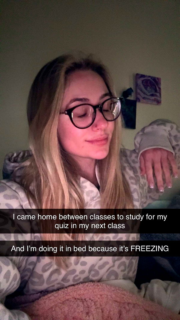 kayleedolisi image ~ Altpins