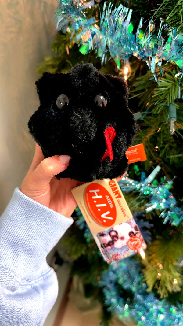 kayleedolisi image ~ Altpins