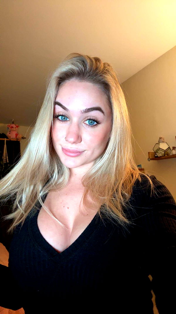 kayleedolisi snapchat image archive image