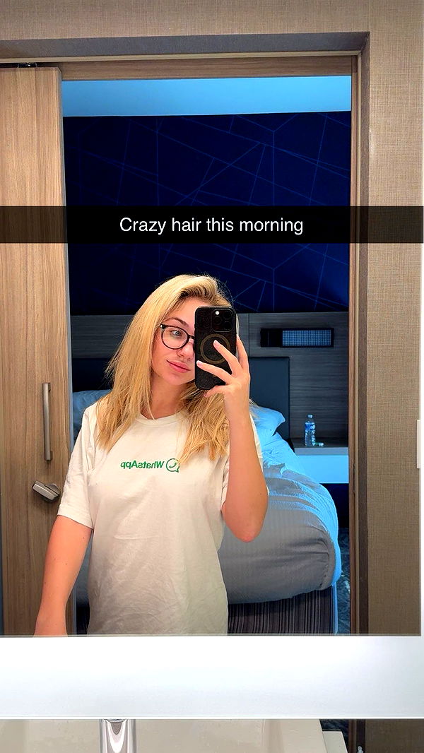 kayleedolisi image ~ Altpins