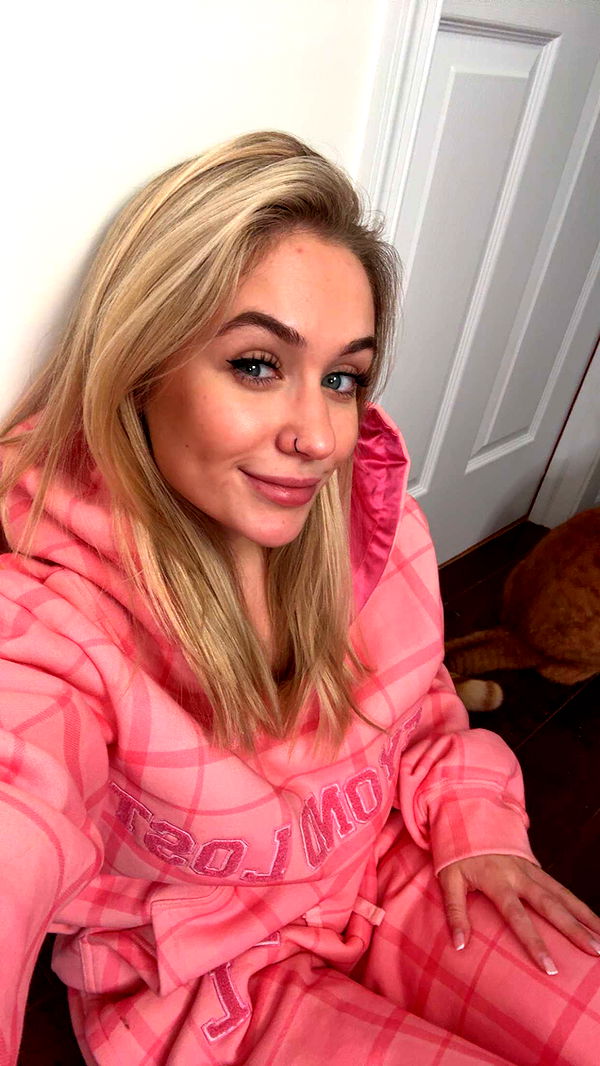 kayleedolisi image ~ Altpins