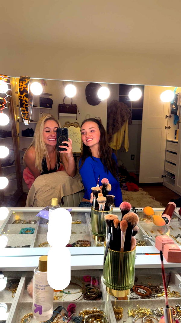 kayleedolisi image ~ Altpins