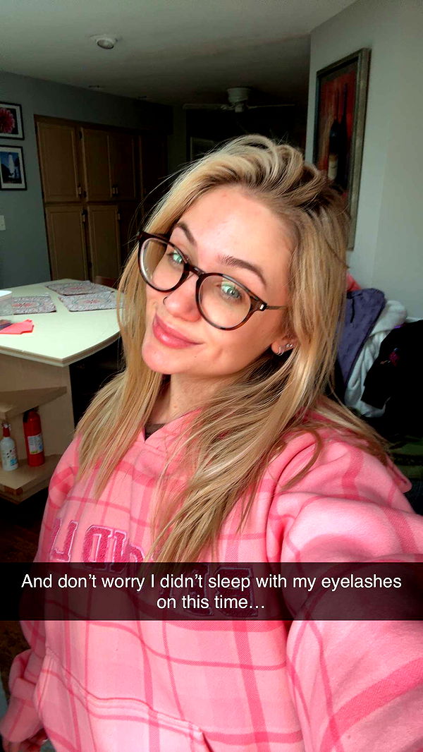 kayleedolisi image ~ Altpins