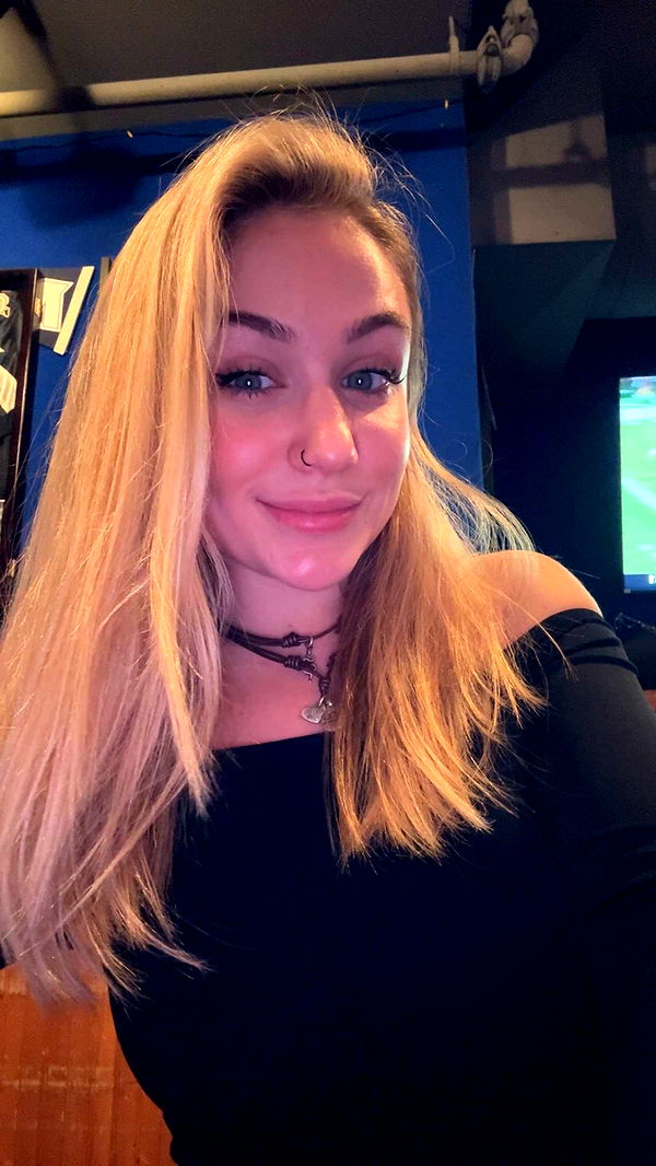 kayleedolisi image ~ Altpins