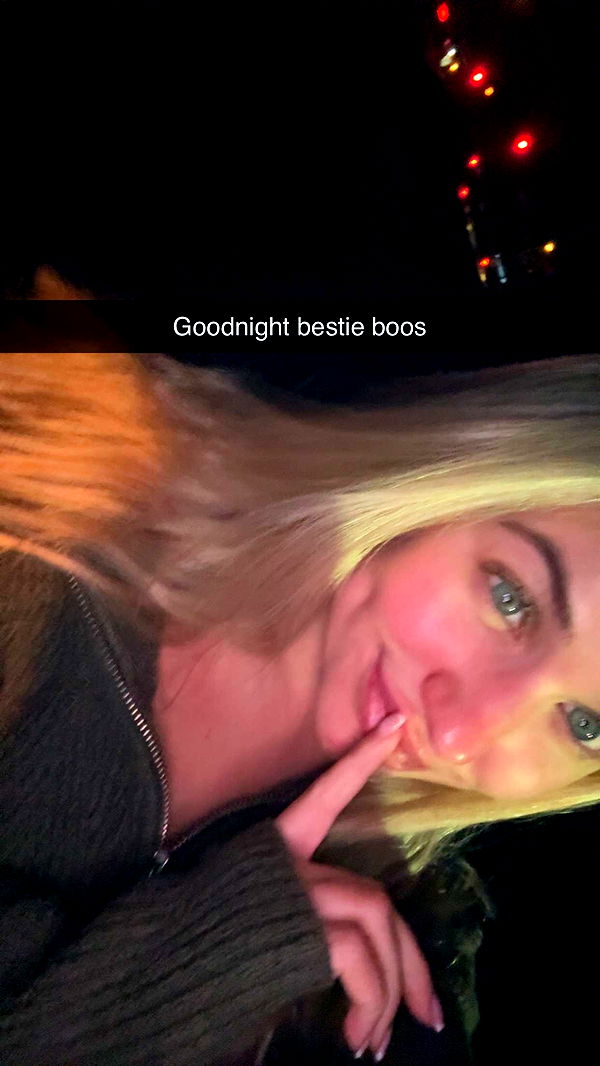 kayleedolisi image ~ Altpins