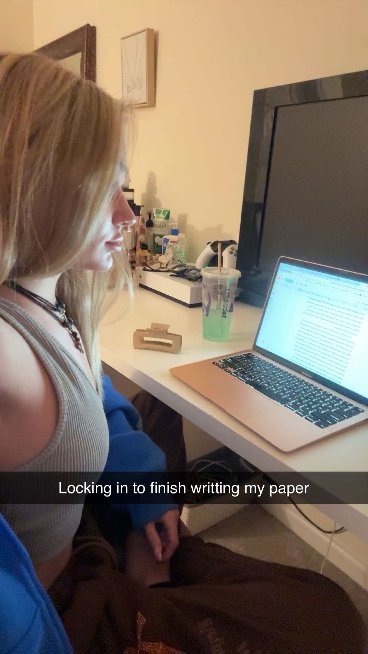 kayleedolisi snapchat image archive image