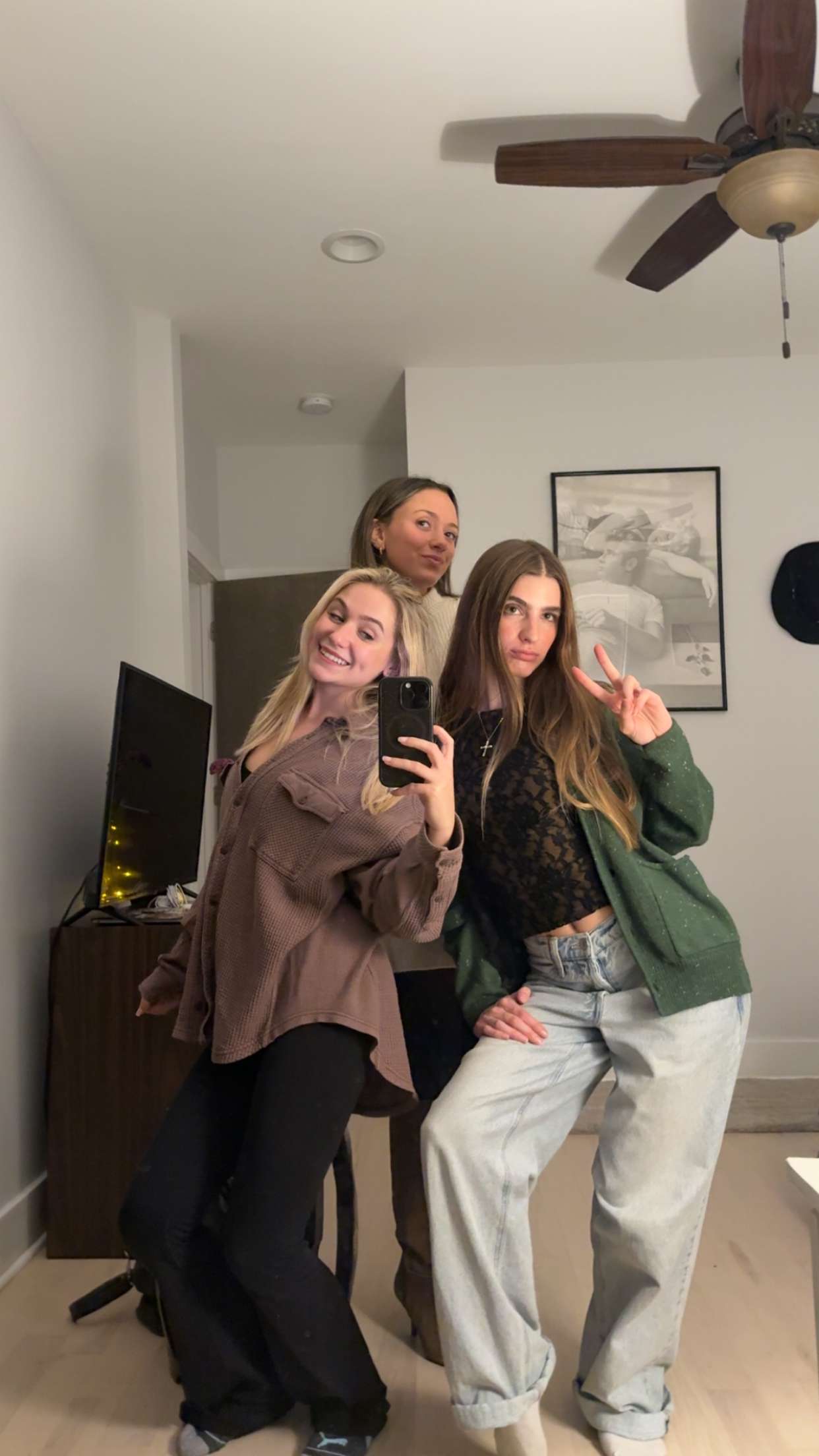 kayleedolisi snapchat image archive image