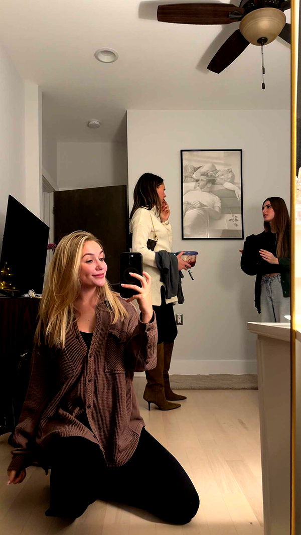 kayleedolisi image ~ Altpins