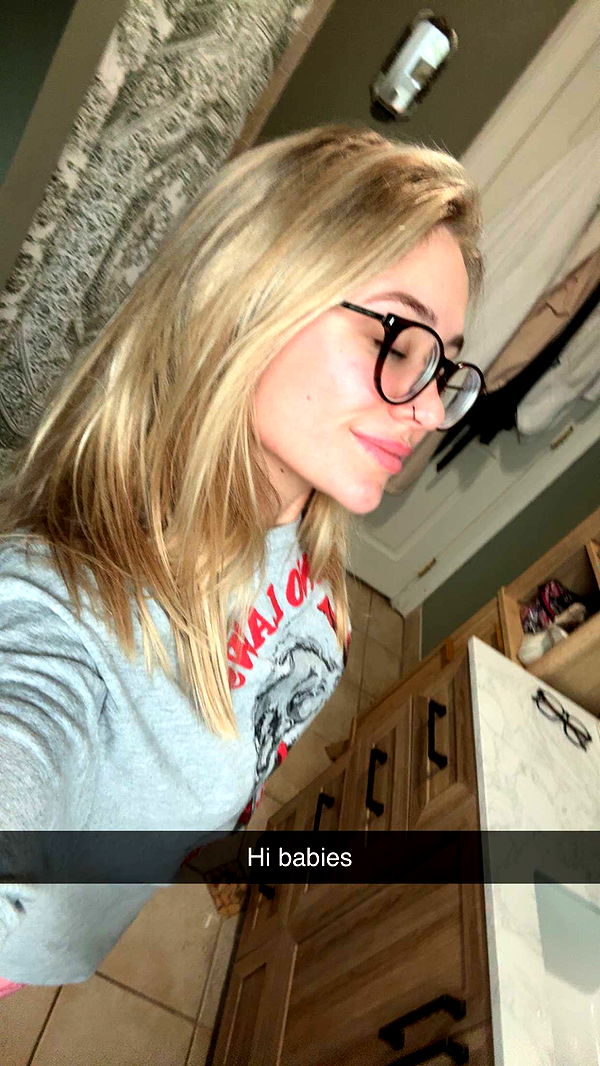 kayleedolisi image ~ Altpins