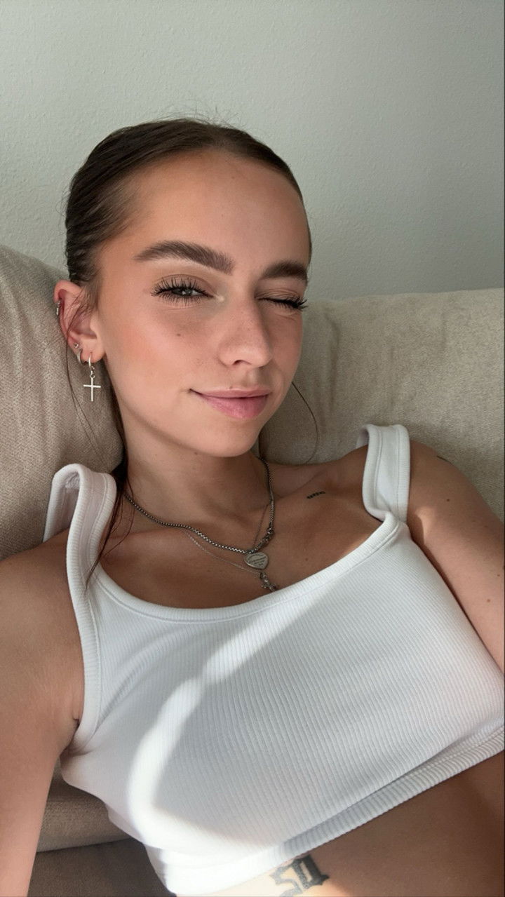 keab01 snapchat image archive image