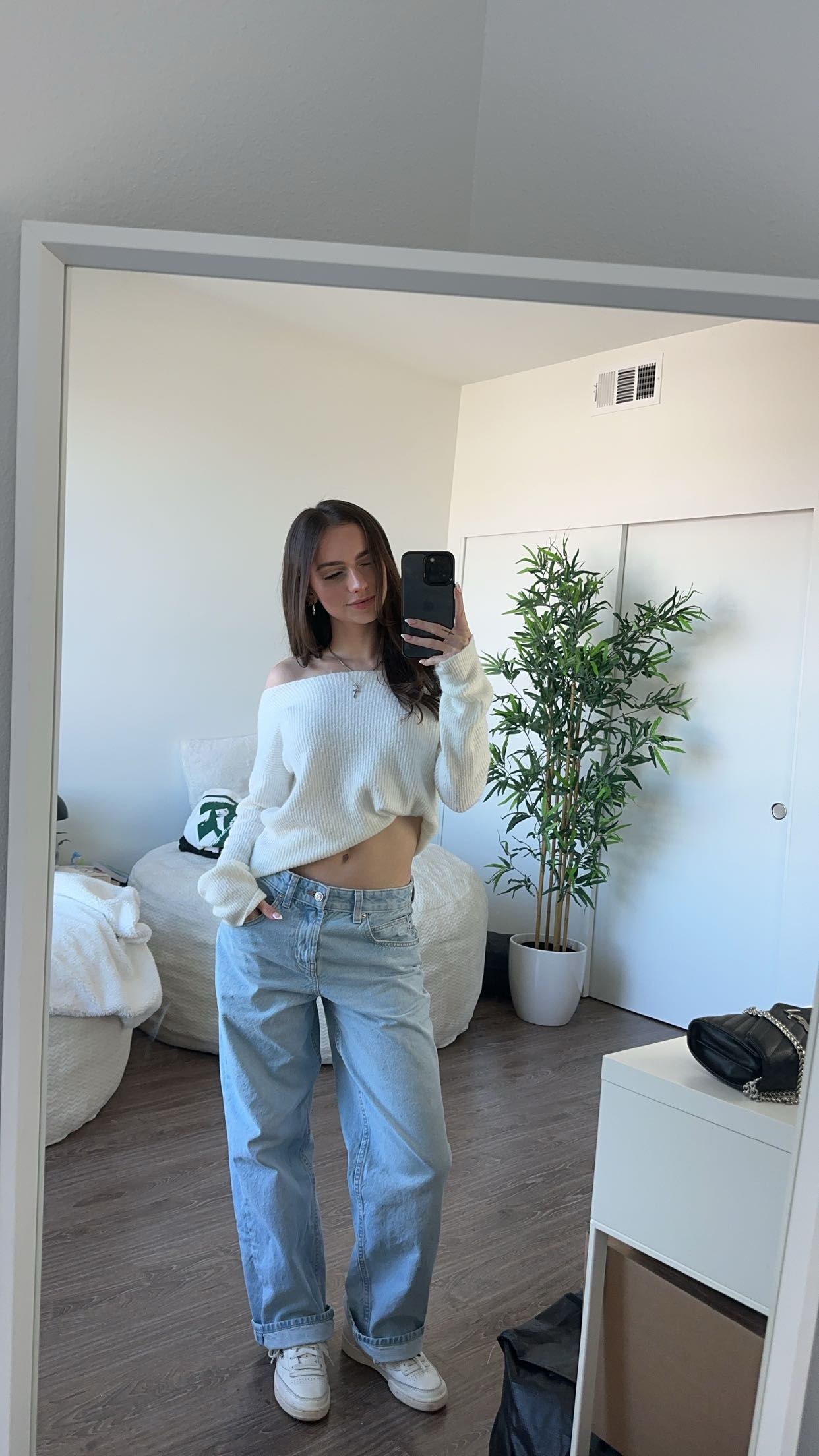 keab01 snapchat image archive image