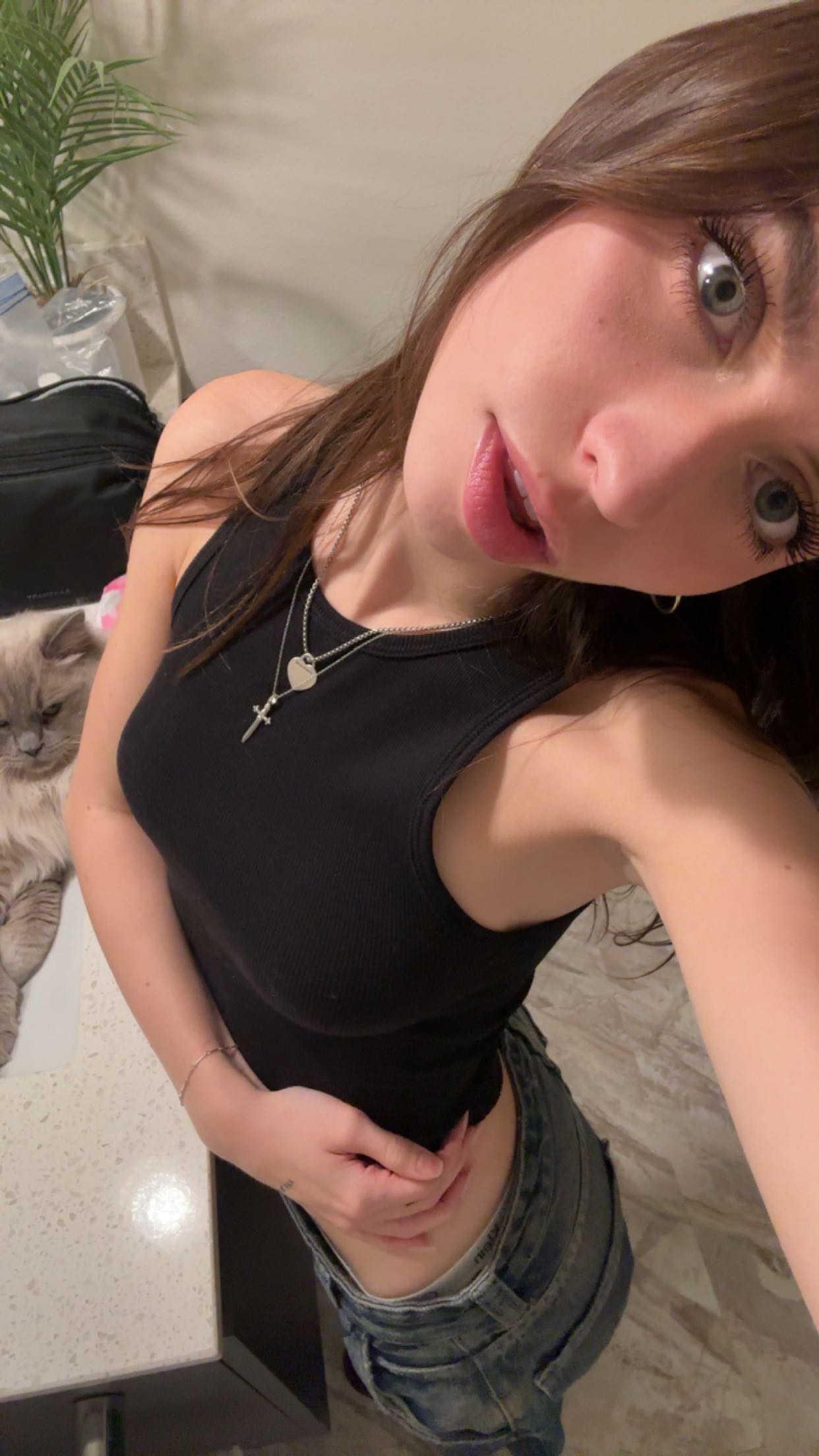 keab01 snapchat image archive image