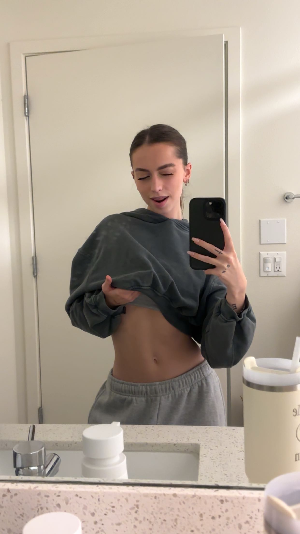 keab01 snapchat image archive image