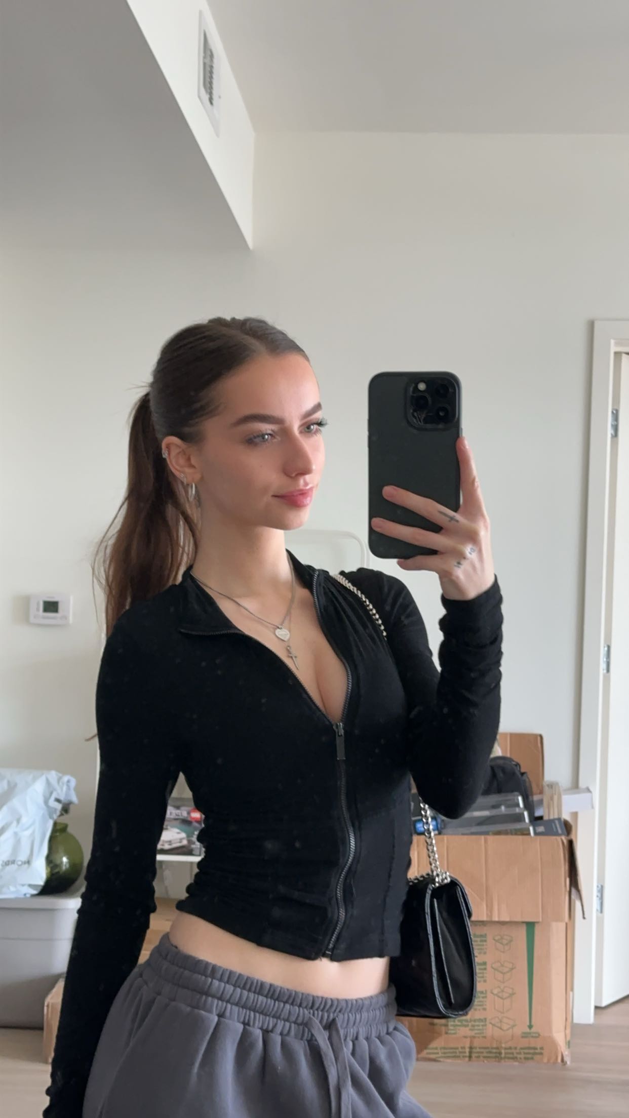 keab01 snapchat image archive image