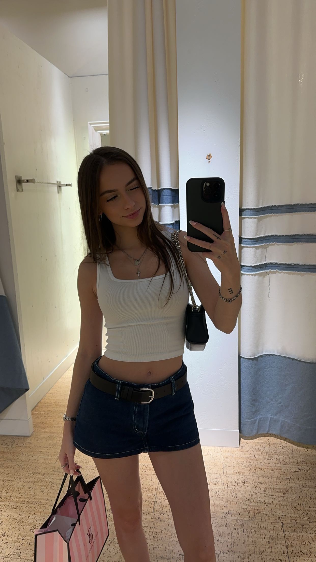 keab01 snapchat image archive image