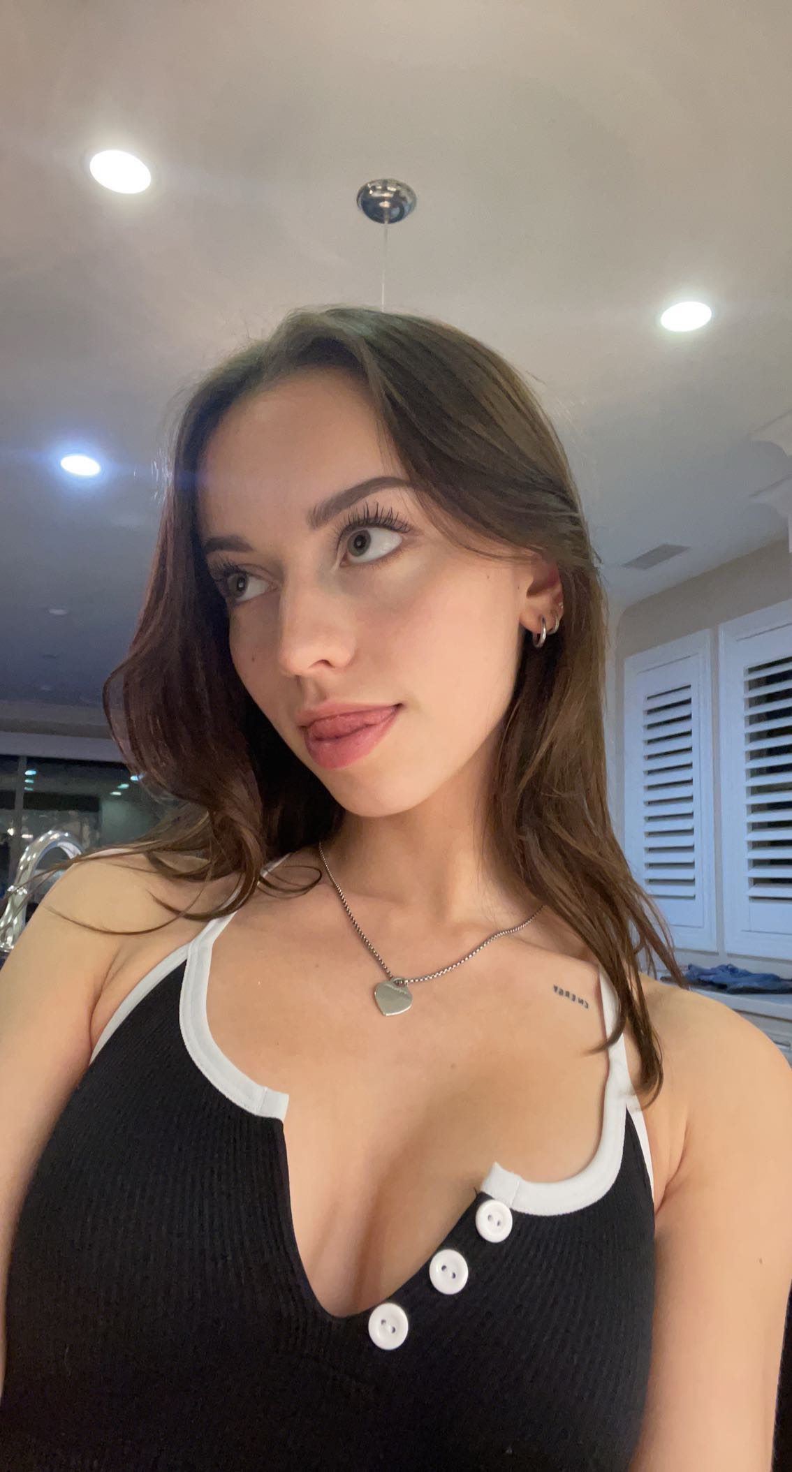 keab01 snapchat image archive image