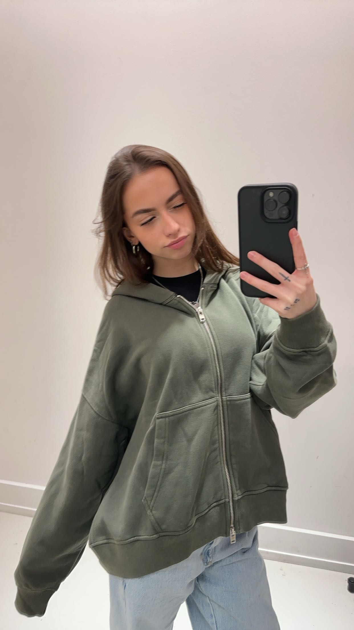 keab01 snapchat image archive image