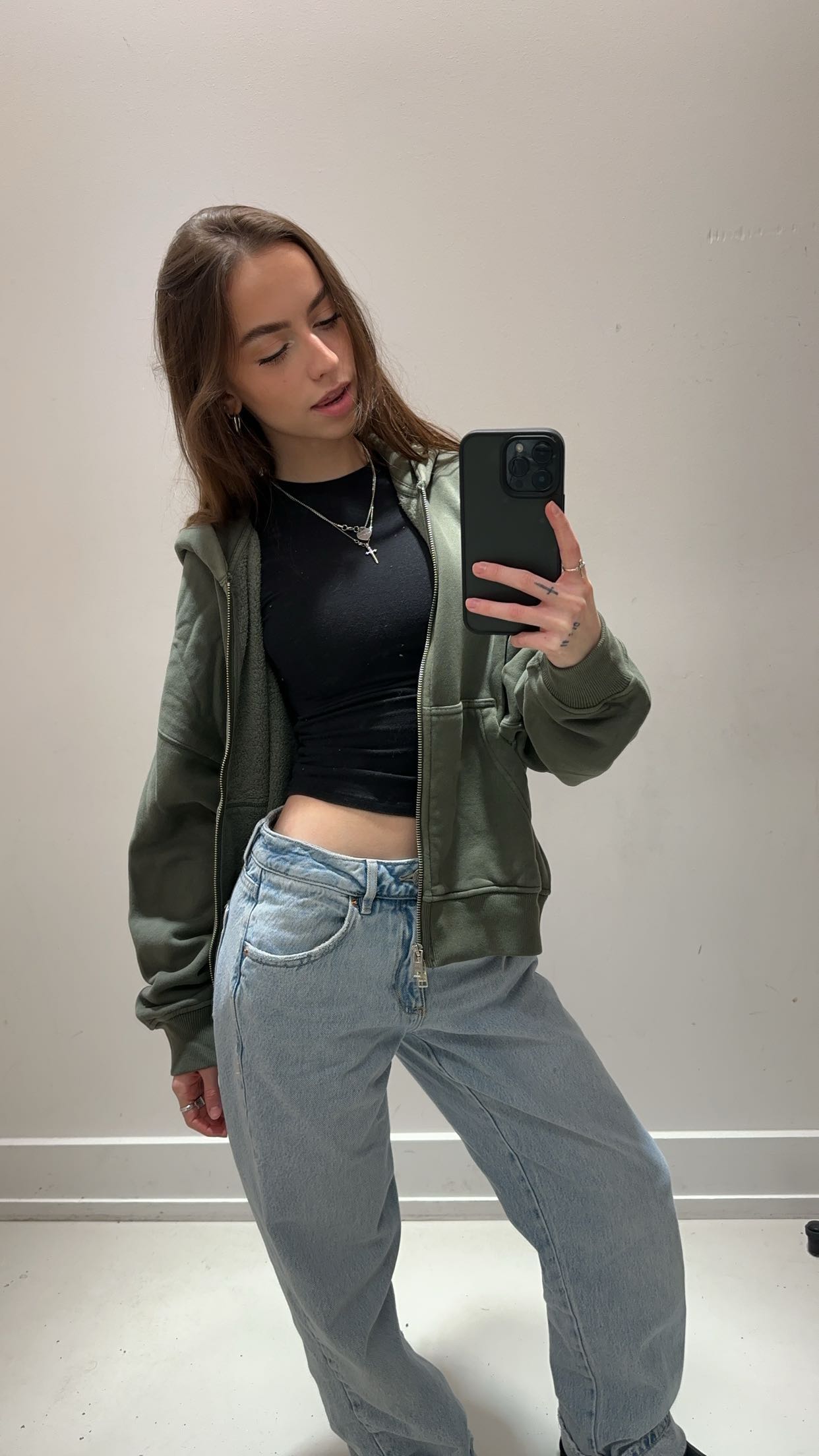 keab01 snapchat image archive image