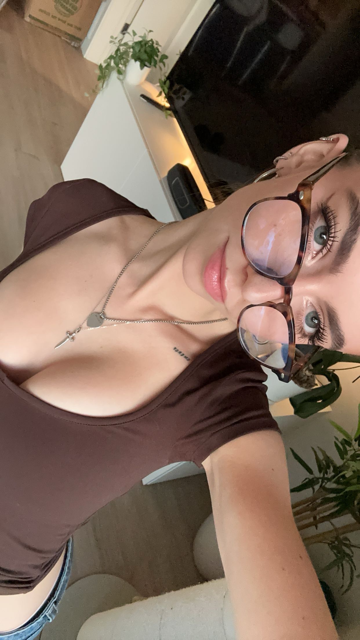 keab01 snapchat image archive image