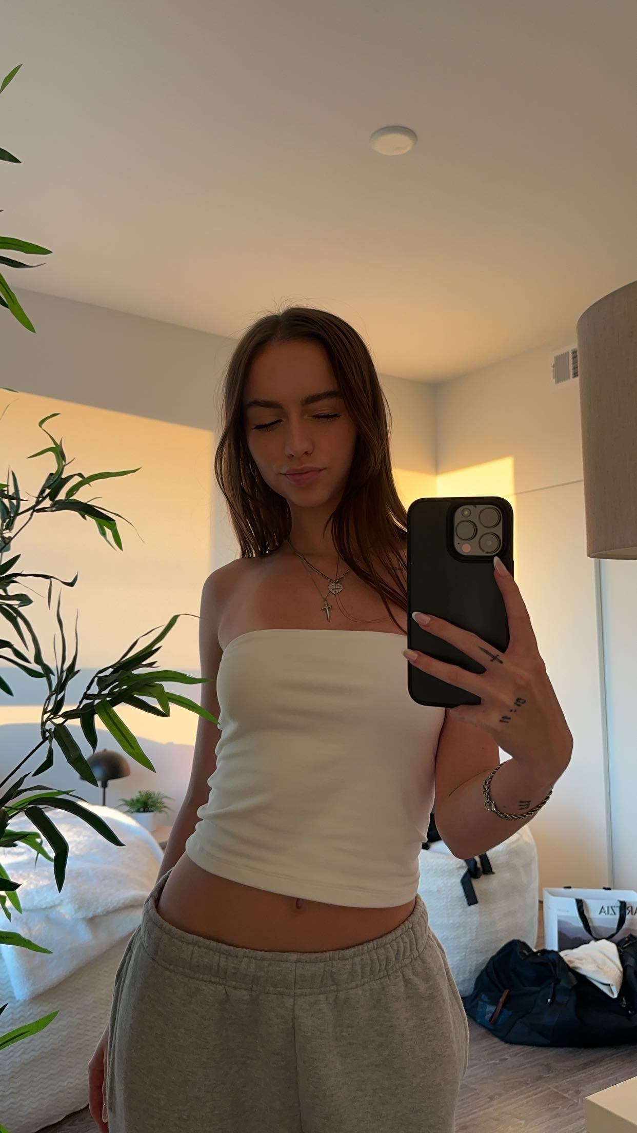 keab01 snapchat image archive image