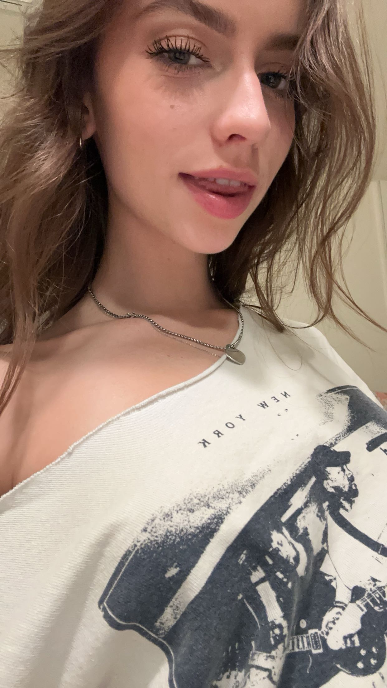 keab01 snapchat image archive image