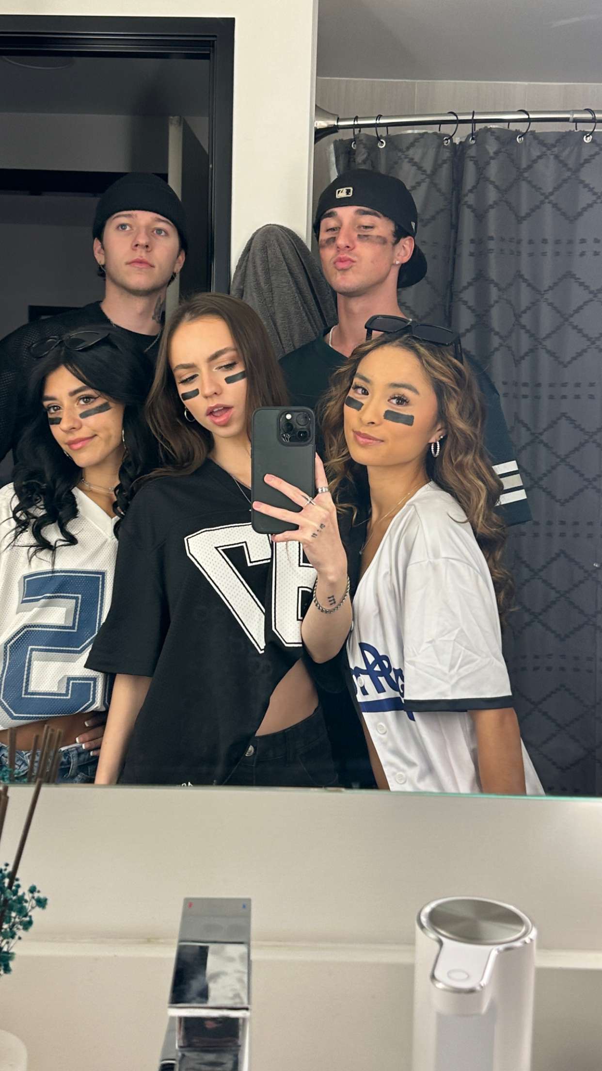 keab01 snapchat image archive image