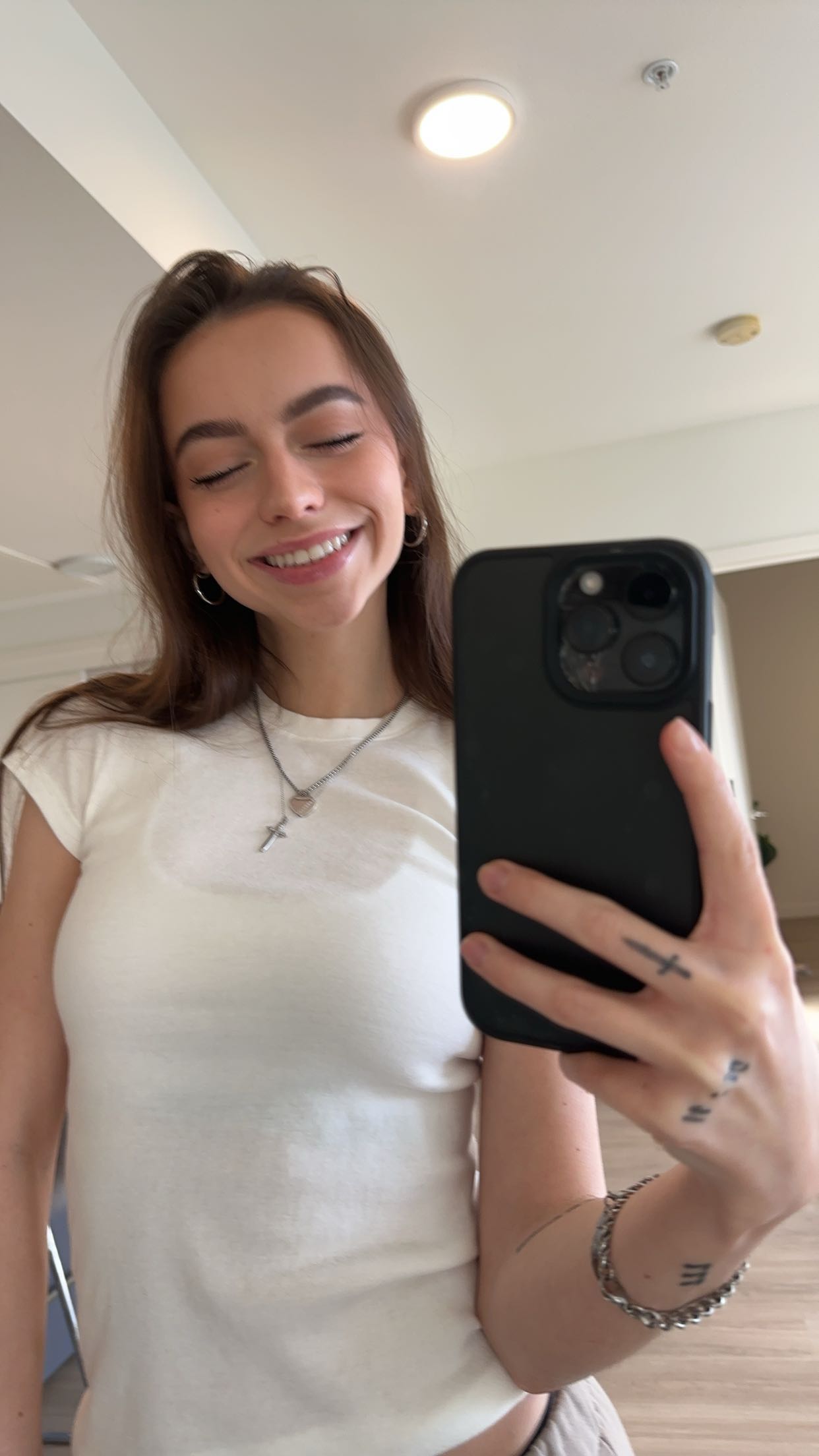 keab01 snapchat image archive image