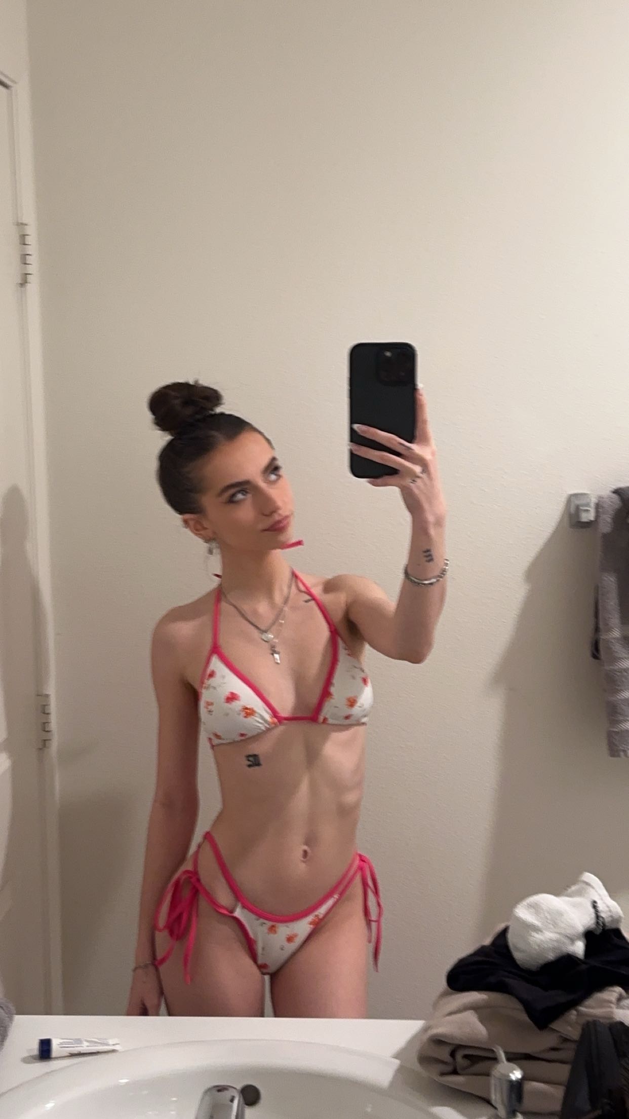 keab01 snapchat image archive image