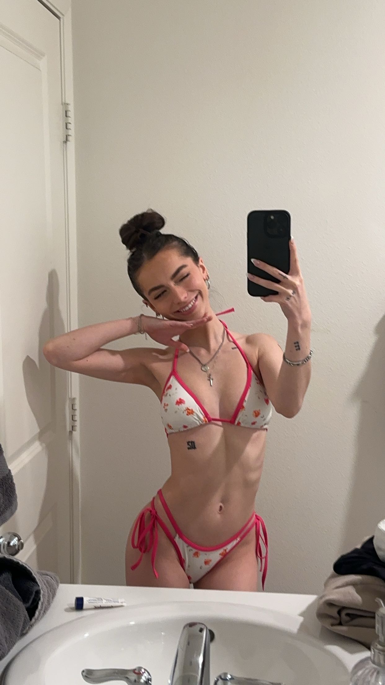 keab01 snapchat image archive image