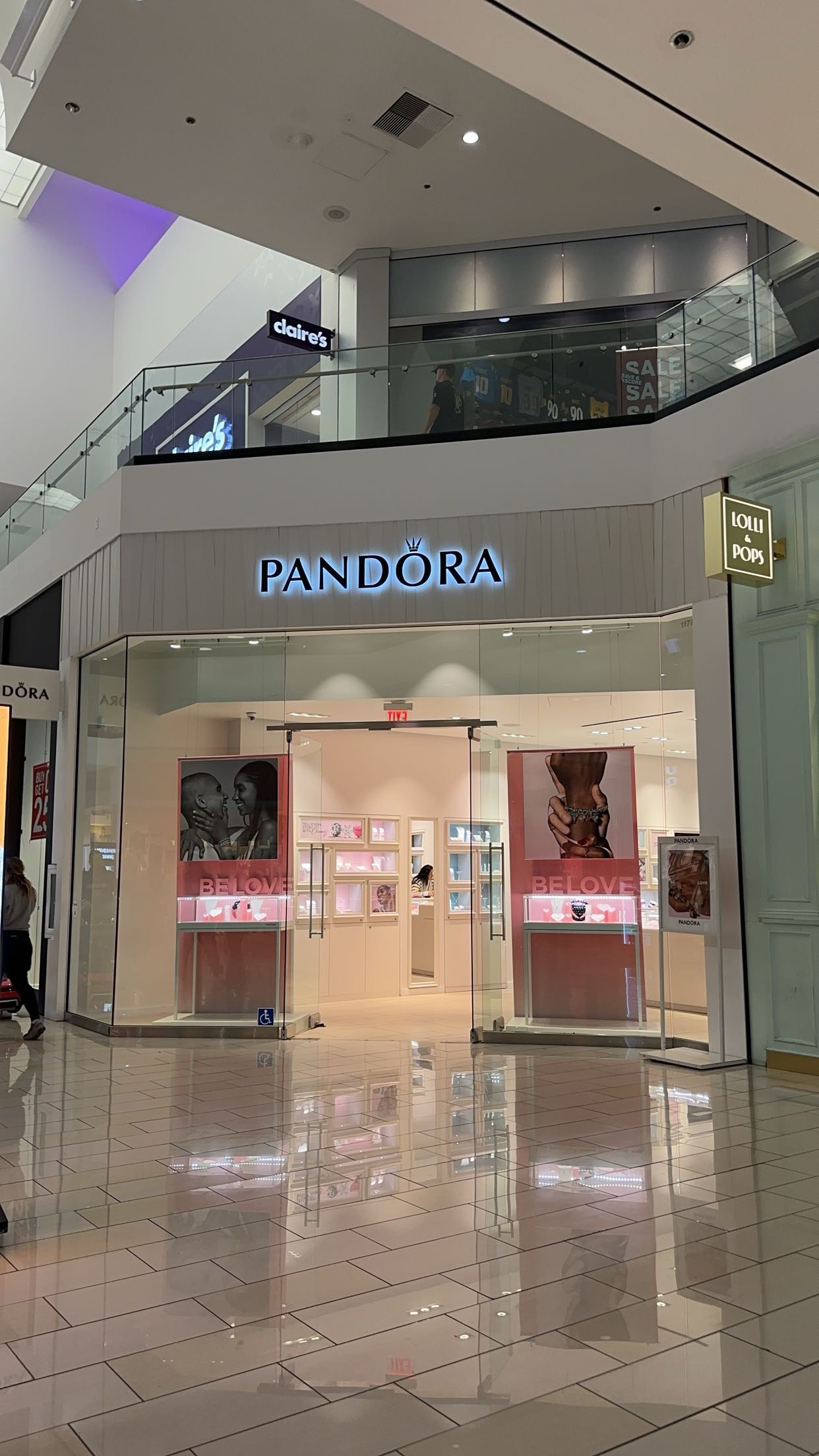 keab01 snapchat image archive image