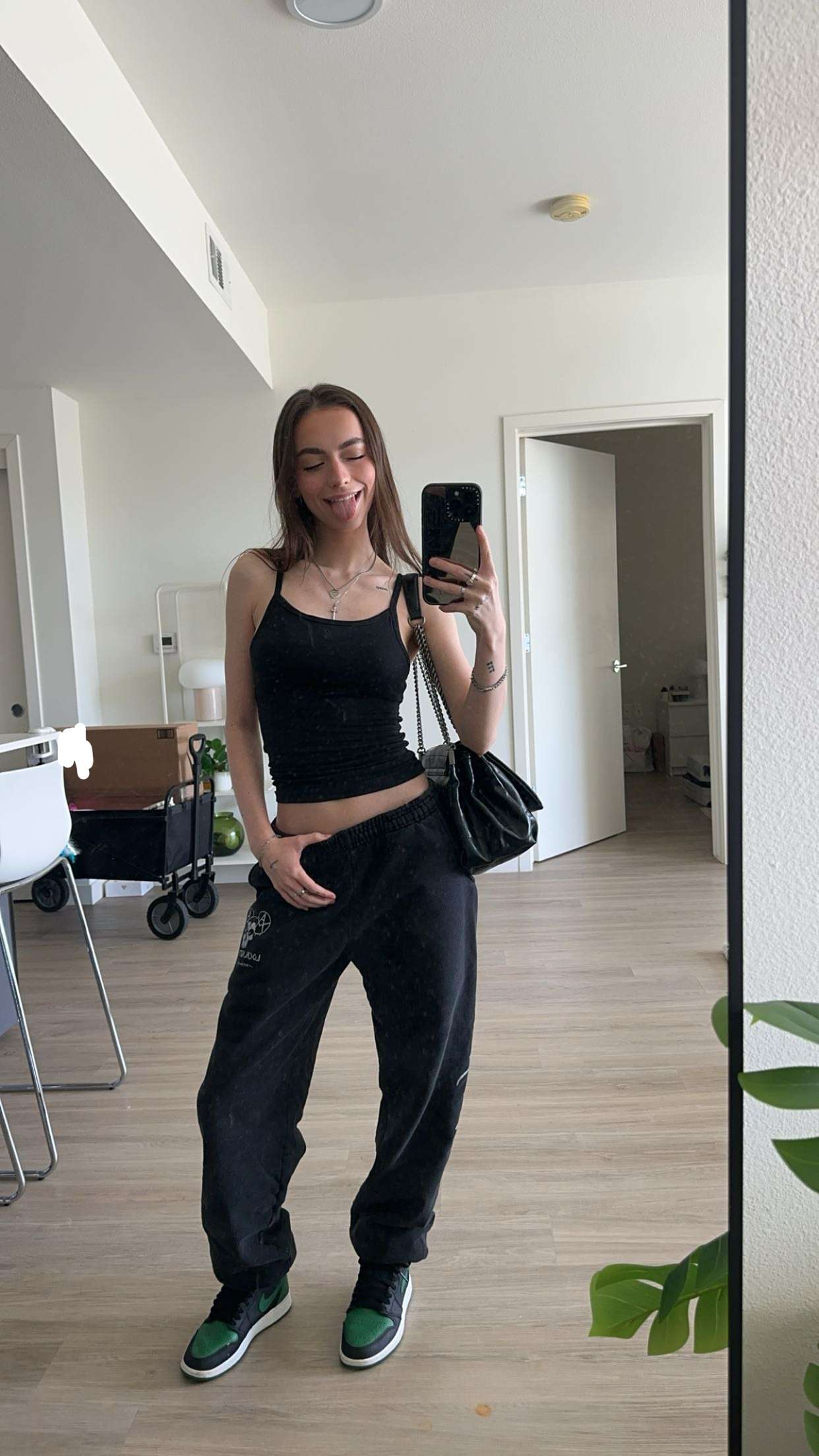 keab01 snapchat image archive image