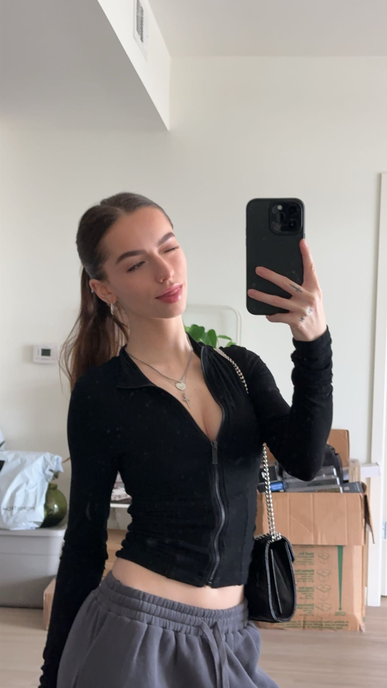 keab01 snapchat image archive image