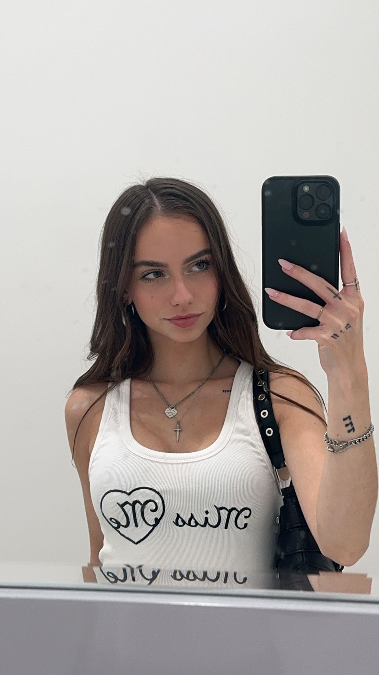 keab01 snapchat image archive image