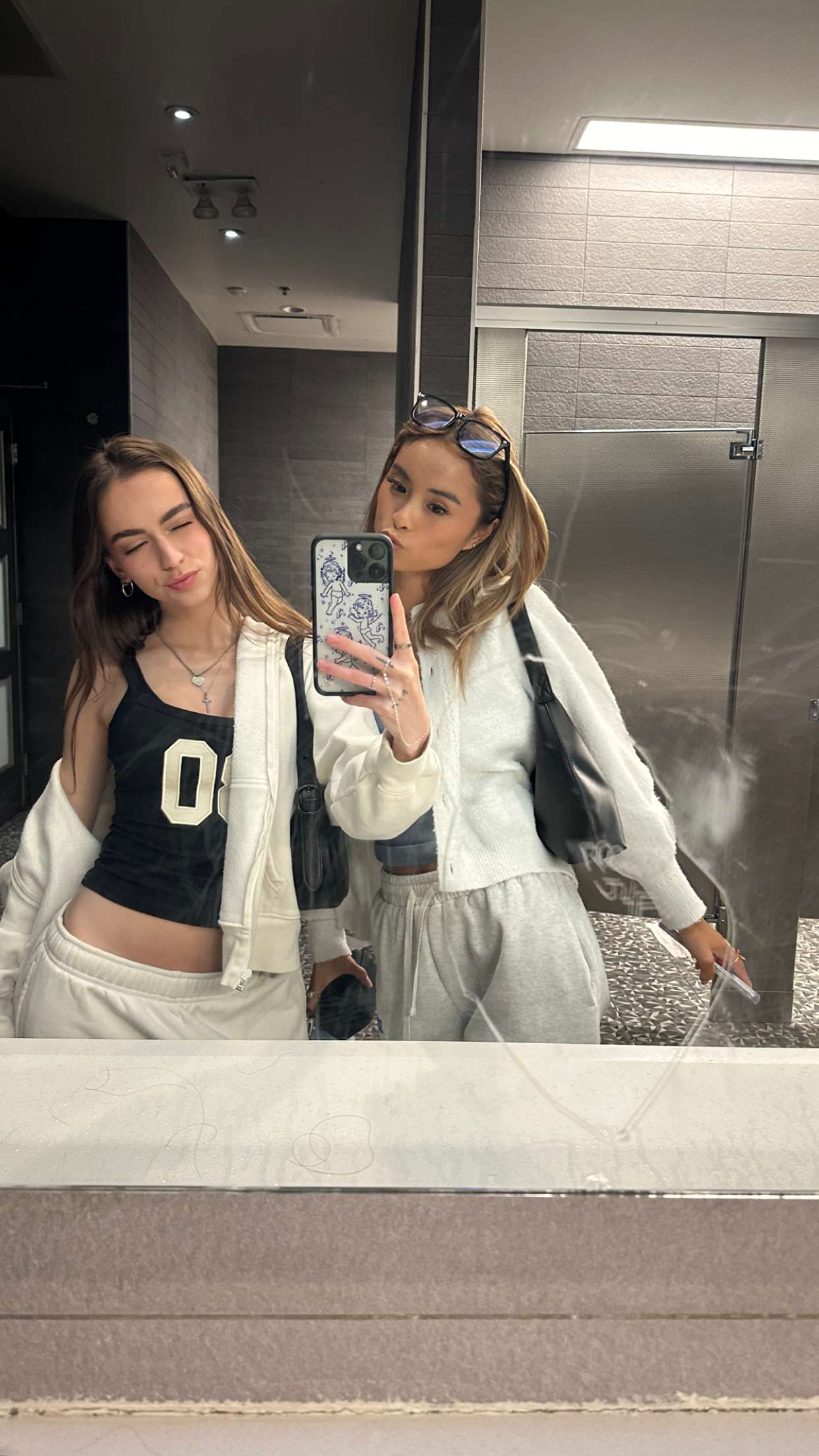 keab01 snapchat image archive image